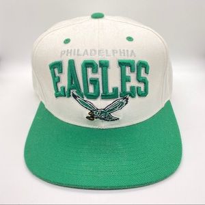 Philadelphia Eagles Embroidered XL Retro Logo NFL SnapBack Hat  Mitchell & Ness